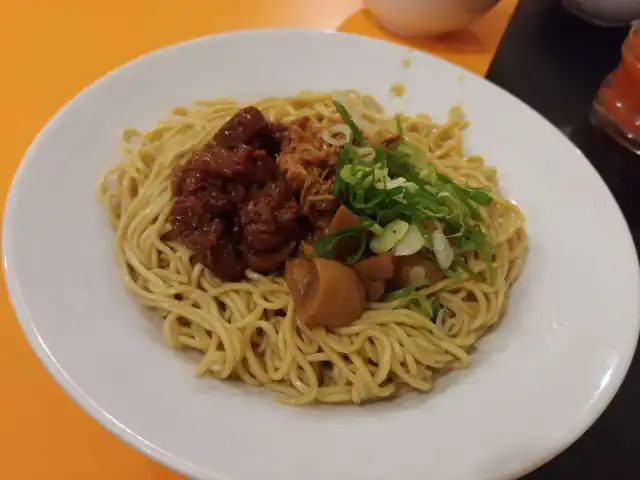 Gambar Makanan Bakmi Aloi 14