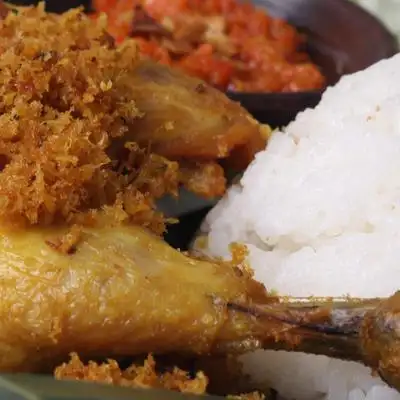 Nasi Bebek Ayam Sanjay, Sekumpul