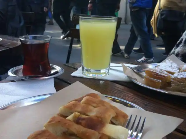 Kadıköy Merkez Börekçisi'nin yemek ve ambiyans fotoğrafları 48