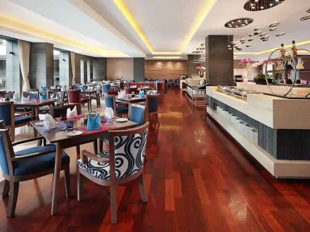 Gambar Makanan Hardy's Dining Room - Mercure Bandung Setiabudi 8