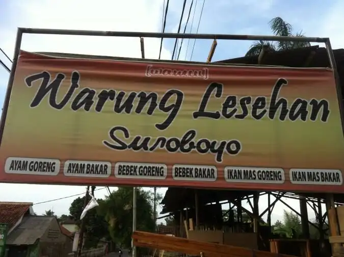 Warung Lesehan Suroboyo