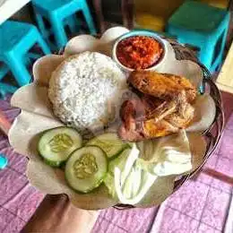 Gambar Makanan Pecel Lele Karmo, Jembatan 3 18