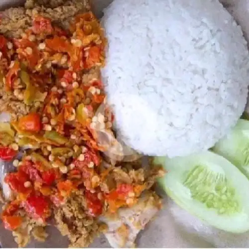 Gambar Makanan Ayam Geprek ''AINI'', Kertapura 8 8