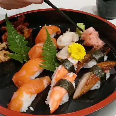 Sushi Heng