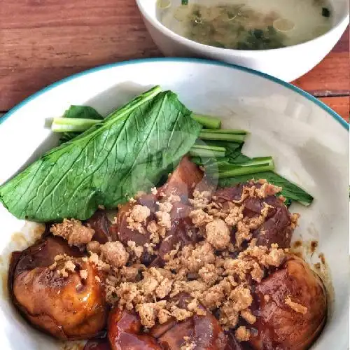 Gambar Makanan May Bakmi, Kerobokan Kelod Raya 12