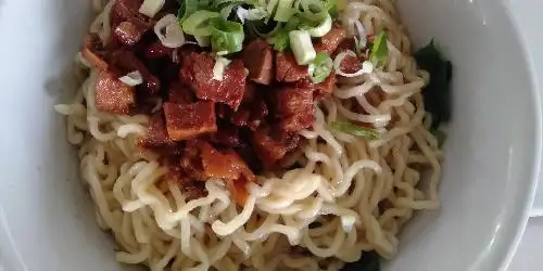 Mie Ayam Bakso Pa'de AAN, Cikarang