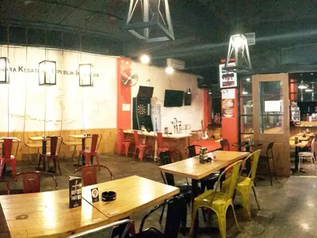 Gambar Makanan Speedz Cafe & Lounge 18