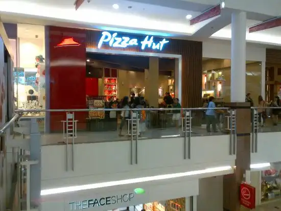 Gambar Makanan Pizza Hut Supermal Pakuwon Indah 10