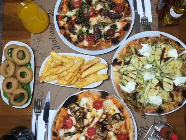 Emporio Pizza & Pasta'nin yemek ve ambiyans fotoğrafları 7