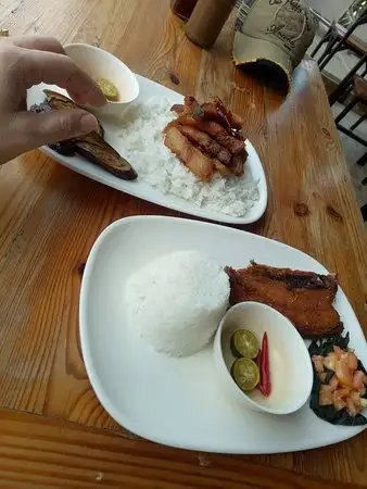 Stoops Bagnet Ilocos