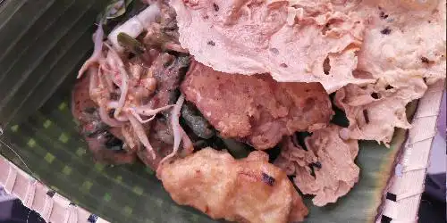 Pecel Pincuk Benjing Mriki Malih Njih, Bandeng Raya