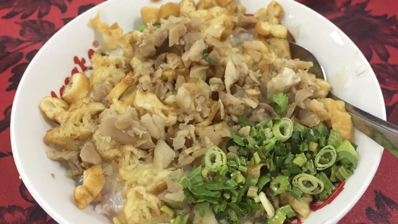 Bubur Ayam Spesial Keluarga Pak Beng