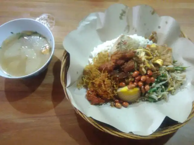 Gambar Makanan Warung Nasi Ayam Bu Sri Masakan Khas Bali 8