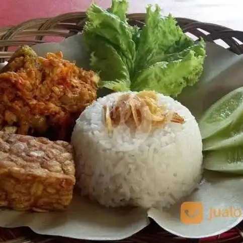 Gambar Makanan Pecel Lele Arya, Duren Sawit 9