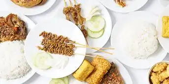 Ayam Gepuk Pak Gembus, Kolonel Sugiono