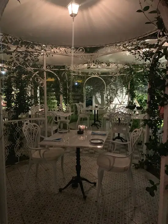 Felicita Fine Dining Restaurant'nin yemek ve ambiyans fotoğrafları 53