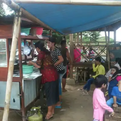 Soto ayam cabang mbah giso