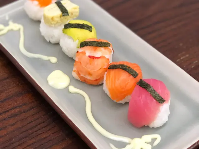 Gambar Makanan Baiza Sushi 10