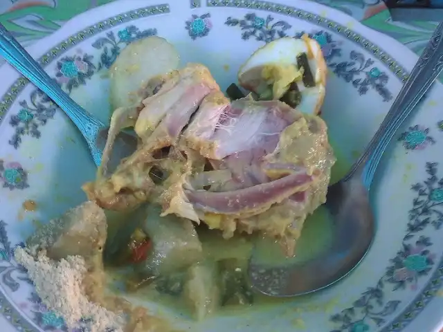 Gambar Makanan Lontong Cap Gomek Mbok Nem 2