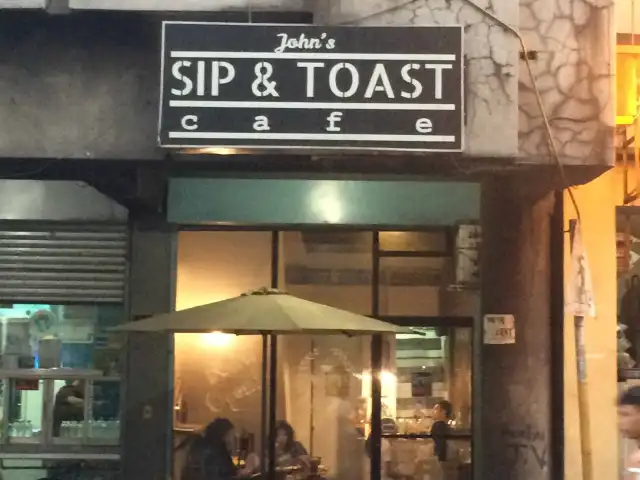 John's Sip and Toast Cafe Food Photo 2