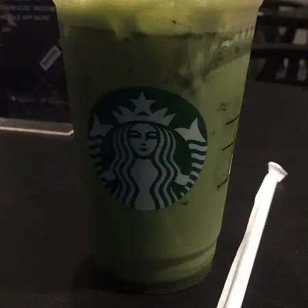 Starbucks Surabaya Town Square