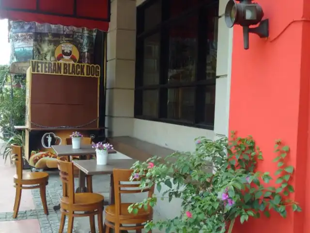 Gambar Makanan Veteran Cafe and Resto 8