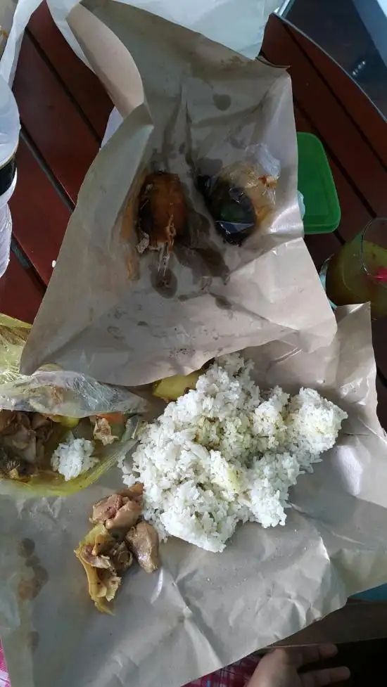 Gambar Makanan Warung Pak Ada (Sop Kepala Ikan) 3