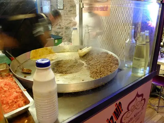 Beşaltı Kirvem Tantuni Ve Künefe'nin yemek ve ambiyans fotoğrafları 3