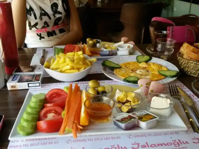 Islamoğlu Pastane ve Cafe'nin yemek ve ambiyans fotoğrafları 20