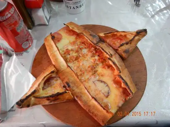 Pizza de Lavia'nin yemek ve ambiyans fotoğrafları 7