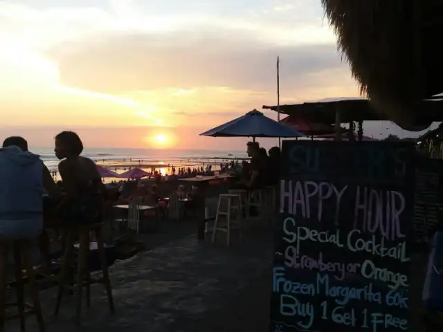 Gambar Makanan Surfers bar bali 10