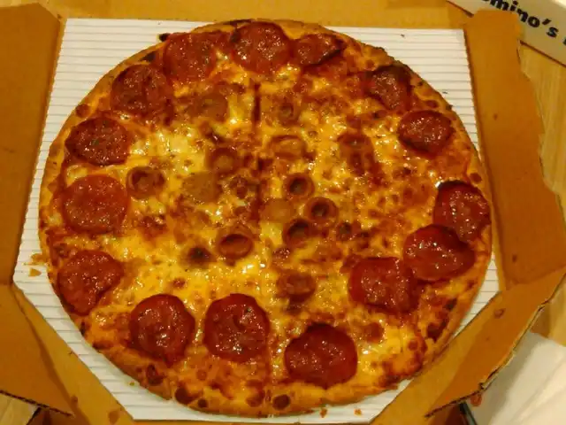 Gambar Makanan Domino Pizza 9