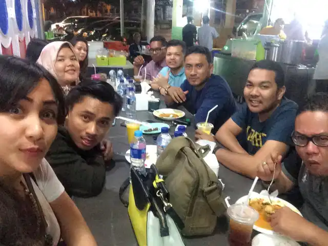 Gambar Makanan Lontong Malam 3