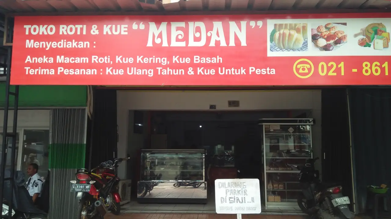 Toko Roti Medan