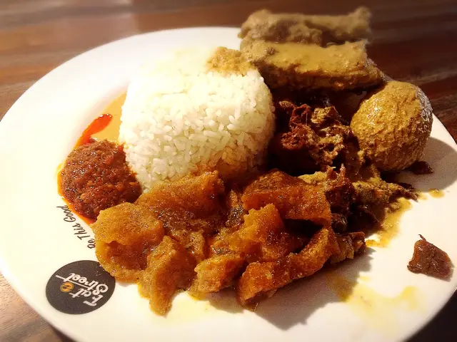 Gambar Makanan Gudeg Bu Tjitro 1