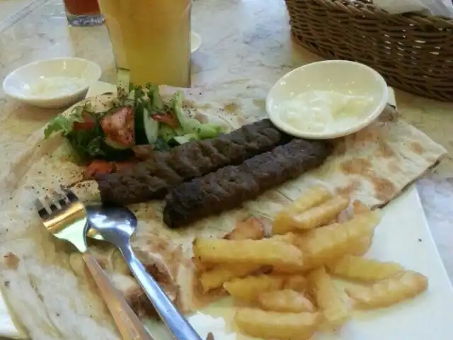 Al-Qasr Food Photo 10