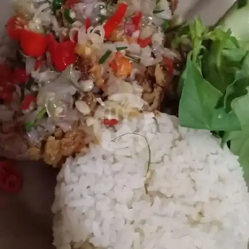 Gambar Makanan Ayam Geprek BFC Swastini, Denpasar 12