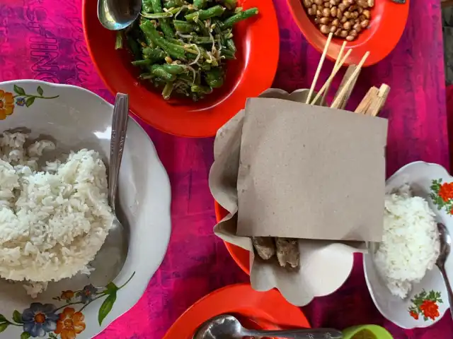 Gambar Makanan Warung Lesehan "Merta Sari" 15