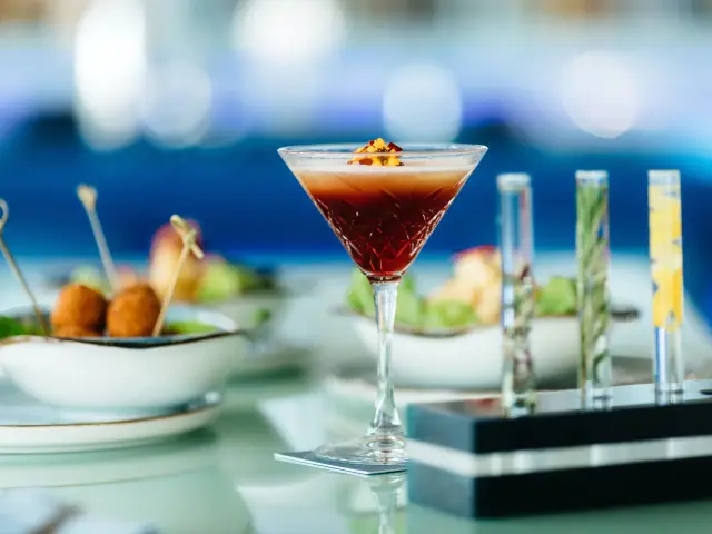 Bleu Lounge - The Ritz-Carlton, Istanbul'nin yemek ve ambiyans fotoğrafları 2