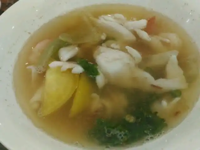 Gambar Makanan Yong Kee Istimewa Soup Seafood 11