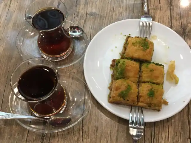Uludağ Unlu Mamülleri & Cafe'nin yemek ve ambiyans fotoğrafları 4