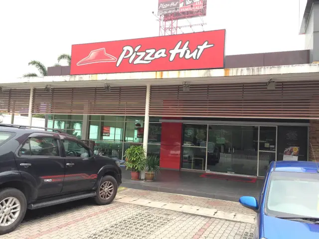 Pizza Hut Food Photo 3