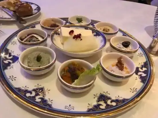 Tuğra Restaurant - Çırağan Palace Kempinski'nin yemek ve ambiyans fotoğrafları 77