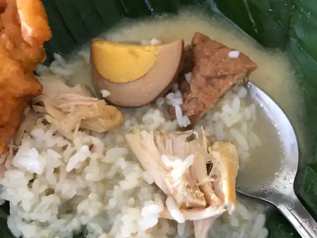 Gambar Makanan Nasi Ayam Bu Pini 11