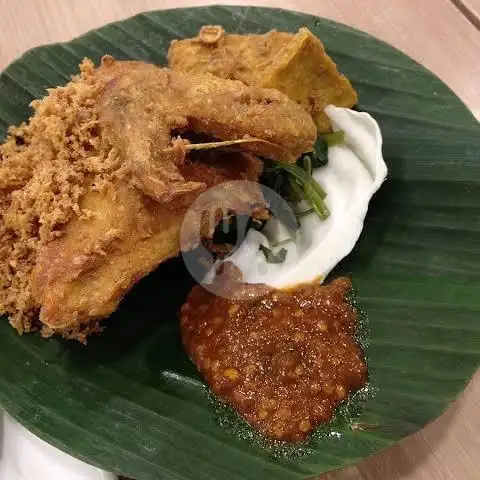 Gambar Makanan Warkop Pecel Lele Shatirra, Jl. Adinegoro No 9 Simpang Lalang 10