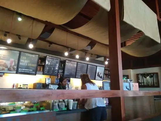 Gambar Makanan Starbucks Griya Santrian 14