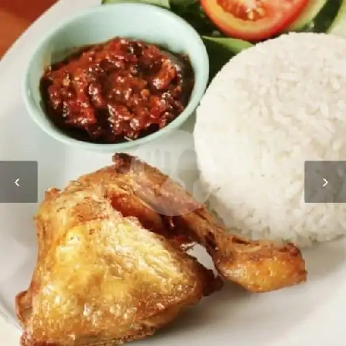 Gambar Makanan Ayam Goreng Dan Ayam Bakar Amak, Kapten A. Rivai 3