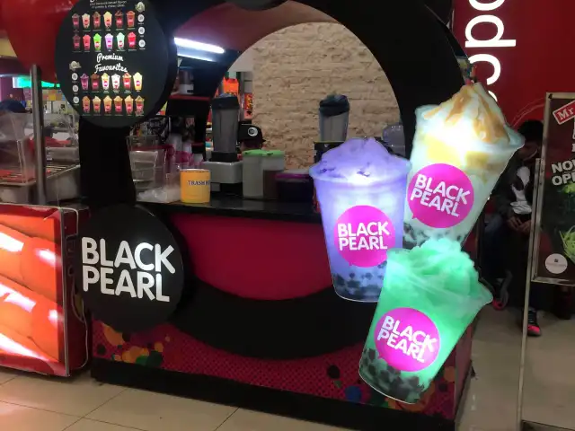 Black Pearl Food Photo 3