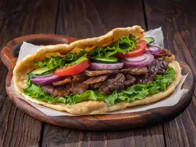 Hacı Baba Hatay Usülü Soslu Döner