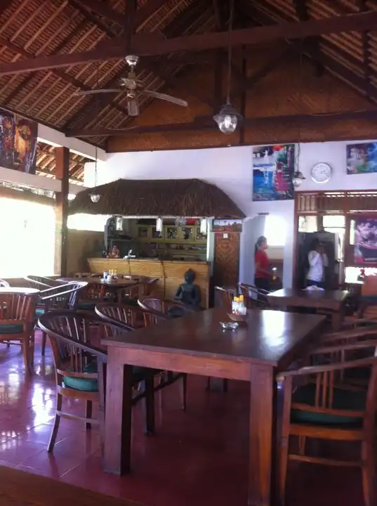 Cafe Uluwatu Indah